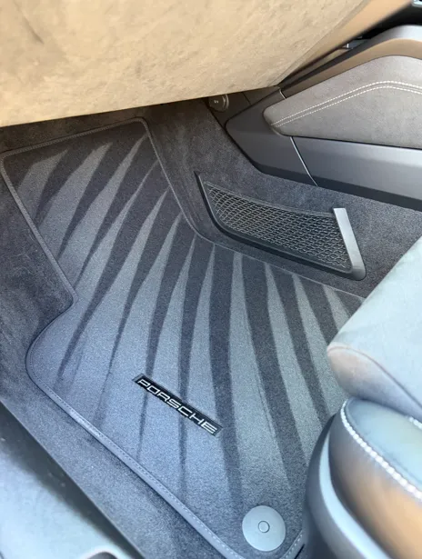 Detailing showcase 32